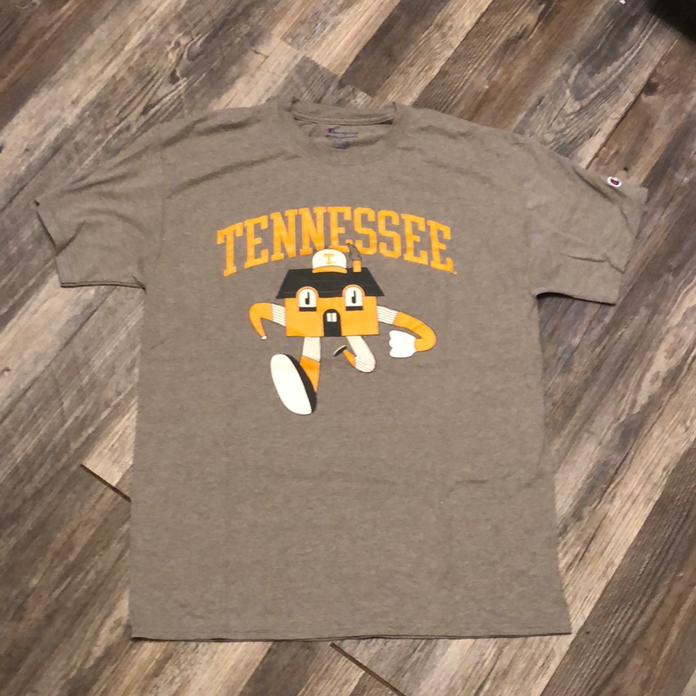 Champion tee